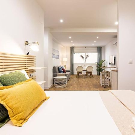 Malagueta Apartments Málaga Esterno foto
