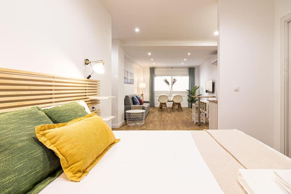 Malagueta Apartments Málaga Esterno foto